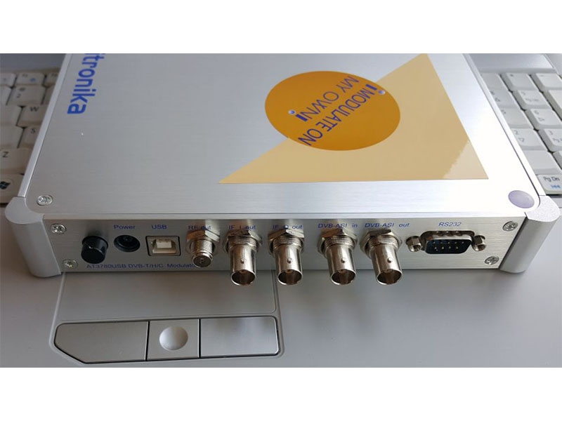 阿里 AT3780USB 便携式数字电视码流卡 调制卡